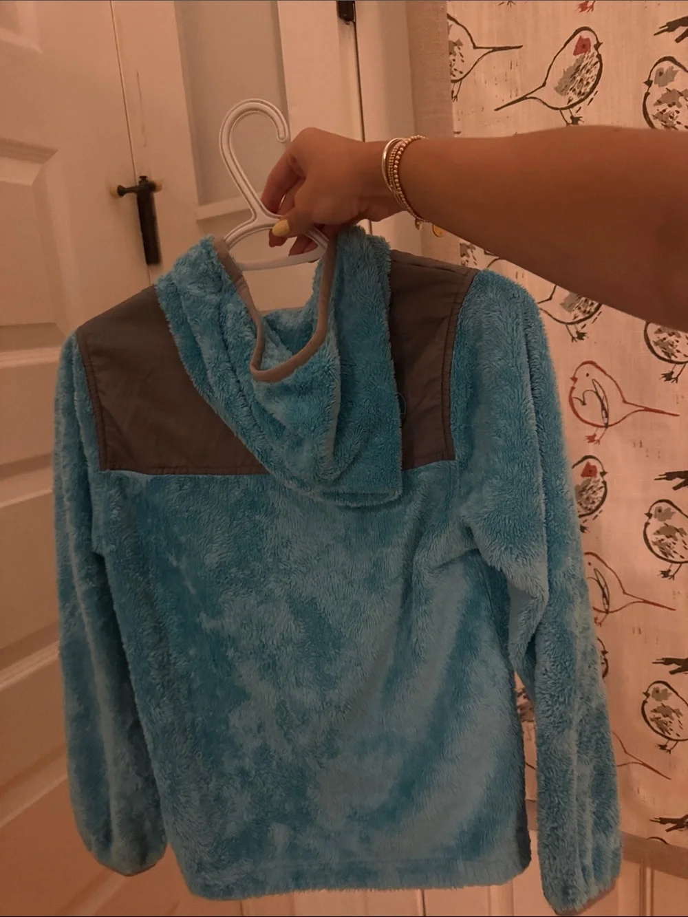 The North Face Women's Aqua Blue Plush Fleece Jacket with Gray Yoke